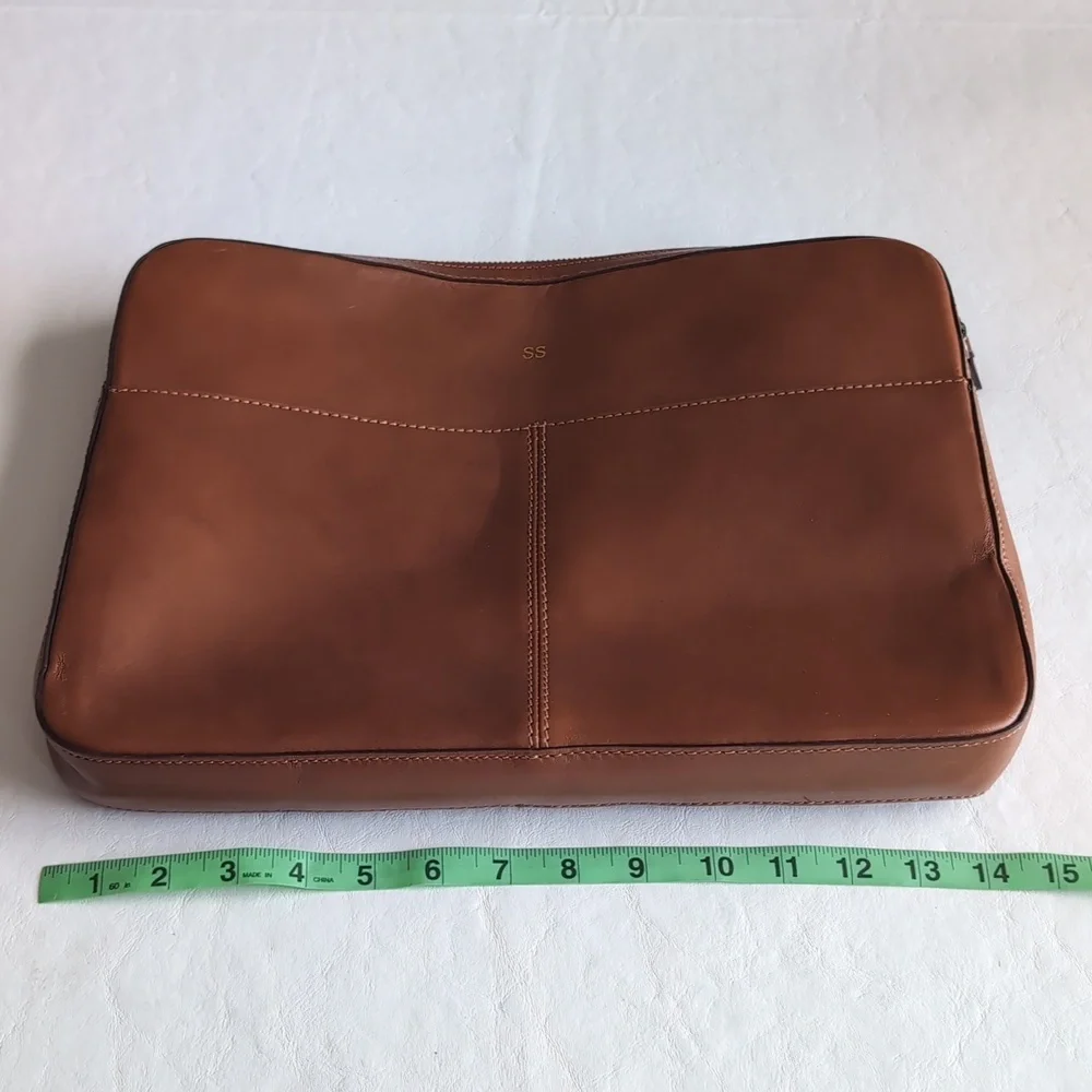 MARK & GRAHAM Leather Laptop Zippere Case Sleeve in Camel Colorway